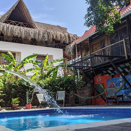 La Natura Hostel & Pool Паломино Екстериор снимка